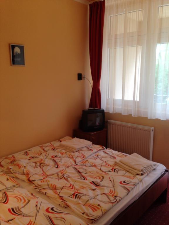 Hotel Family Balatonföldvár Zewnętrze zdjęcie