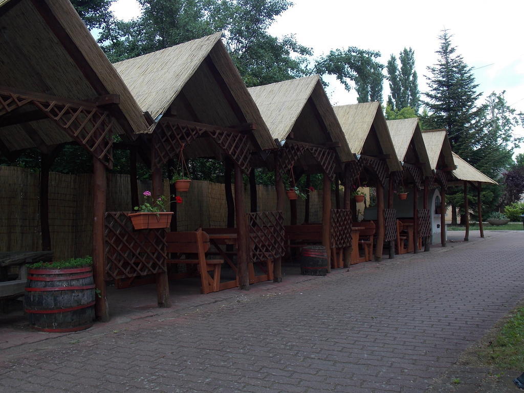 Hotel Family Balatonföldvár Zewnętrze zdjęcie