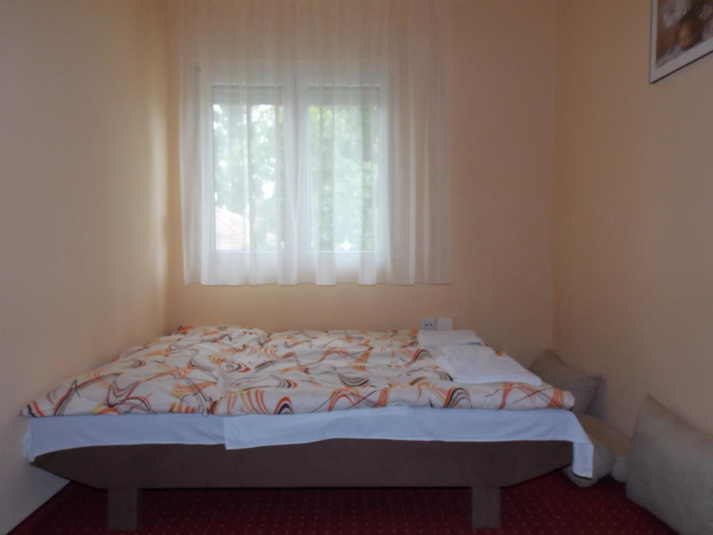 Hotel Family Balatonföldvár Zewnętrze zdjęcie